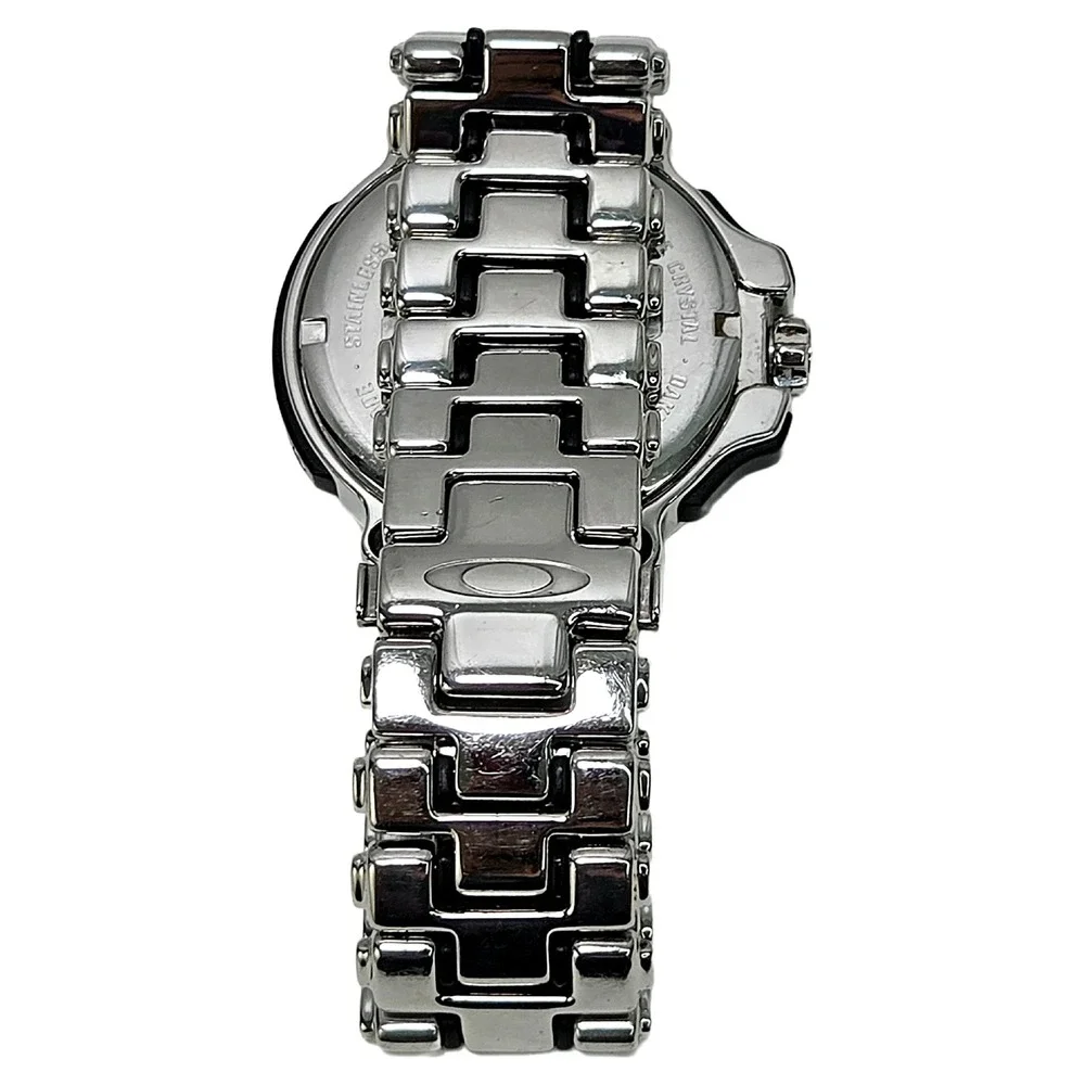 Oakley Crankcase Mens Silver Stainless Steel Swiss Sapphire Crystal Watch EUC